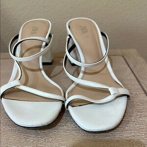 Zara Women's White Strappy Heeled Sandals